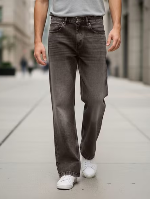 Shein Full Length Fly With Button Closure Mid Wash Jeans - Image 2